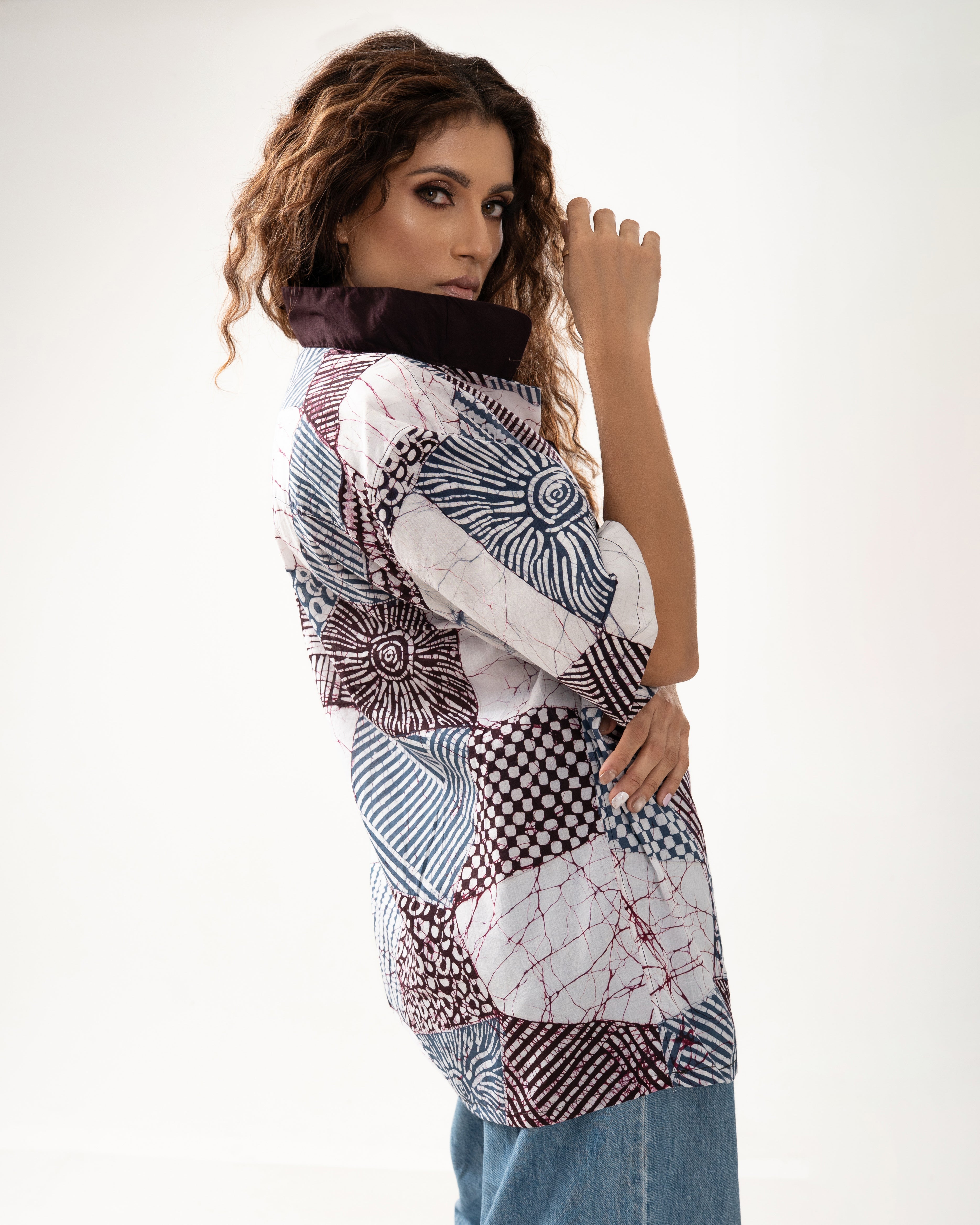 Unfolded Form Cotton Shirt